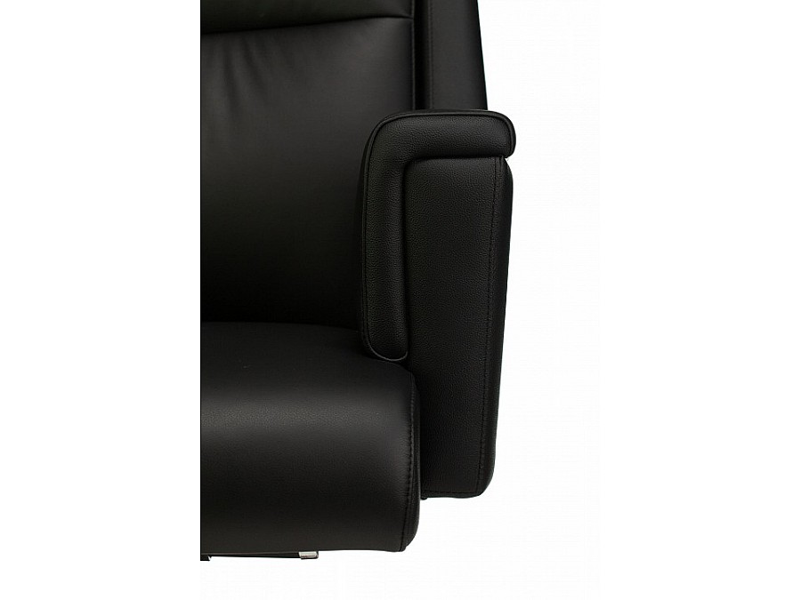 Кресло для руководителя Бюрократ _DUKE