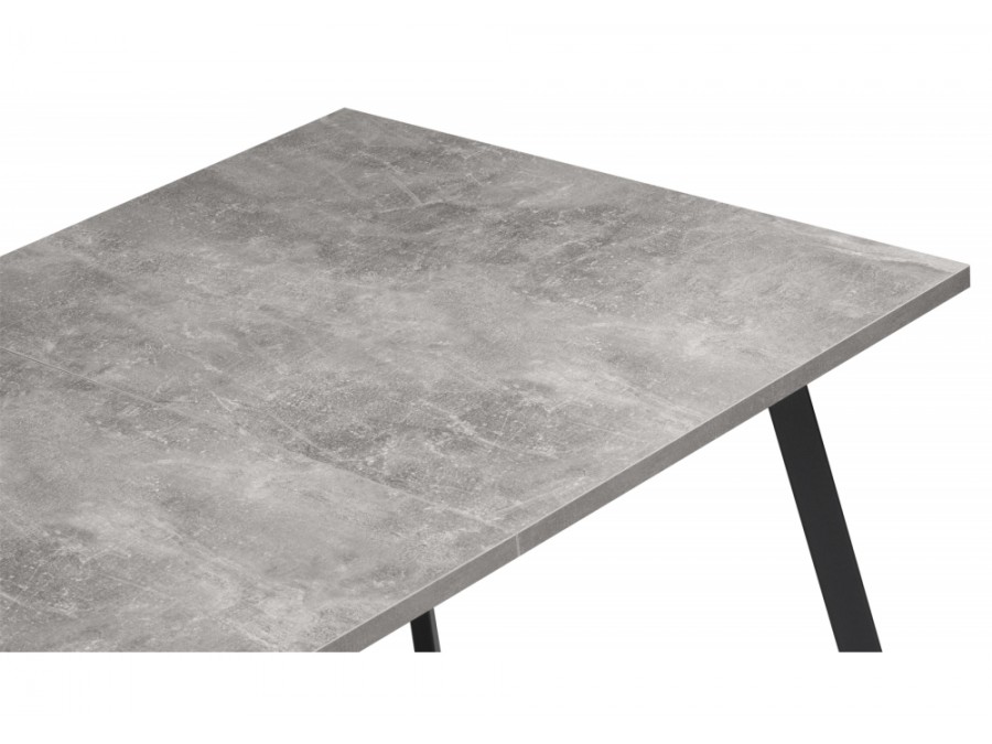 Кортни 117 (157) x 77 бетон светлый / черный матовый