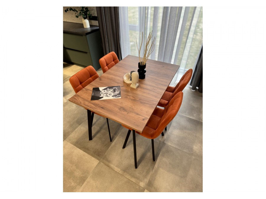 Кортни 117 (157) x 77 дуб крафт табачный / черный матовый