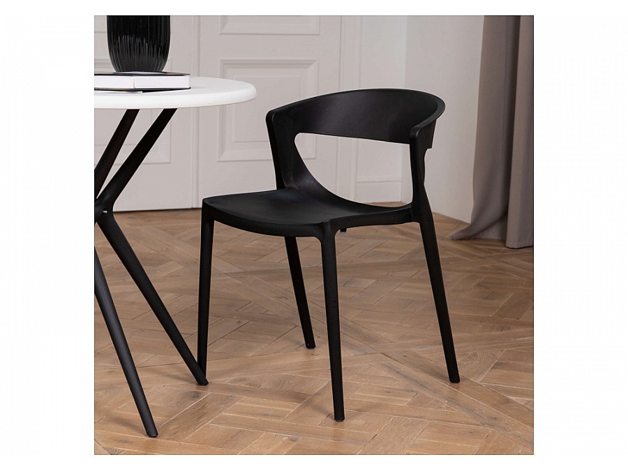 Пластиковый стул Градно черный