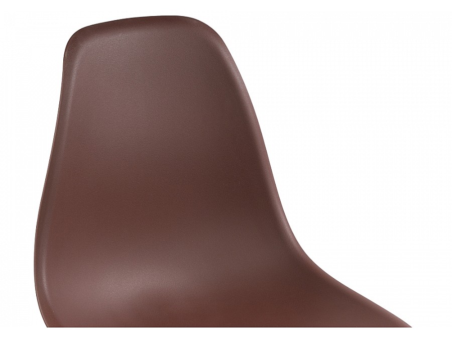 Пластиковый стул Eames PC-015 brown