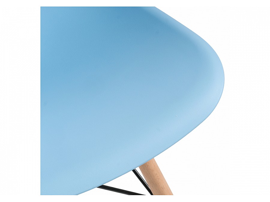 Eames PC-015 blue