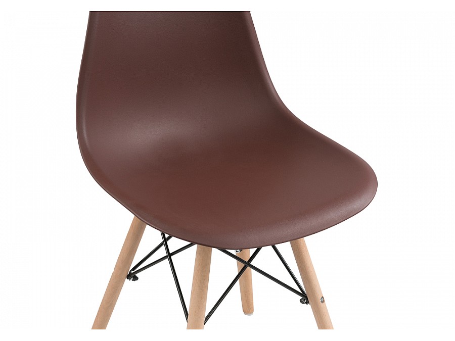Пластиковый стул Eames PC-015 brown