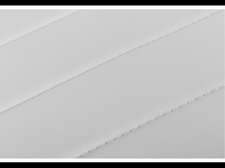 Стул на металлокаркасе DC2-001 white