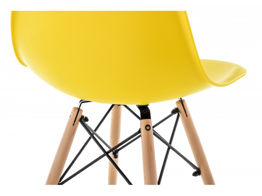 Eames PC-015 yellow