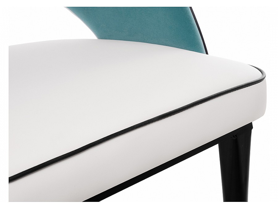 на металлокаркасе Bard white / green