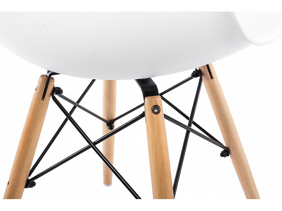 Eames PC-015 белый