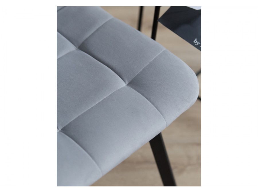 Чилли светло-серый / черный