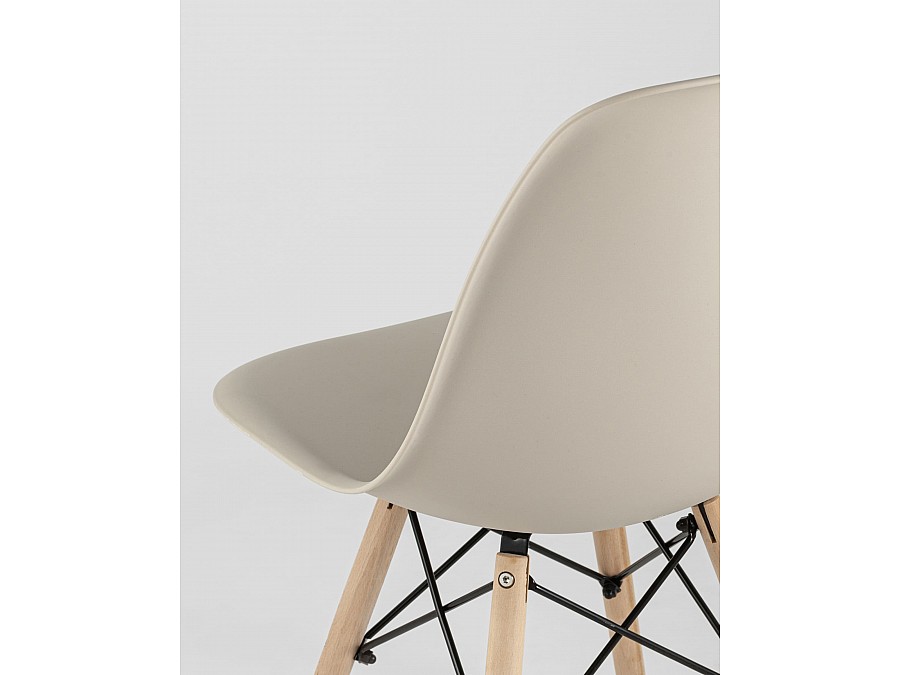Стул Eames Style DSW бежевый x4 (разборный каркас)