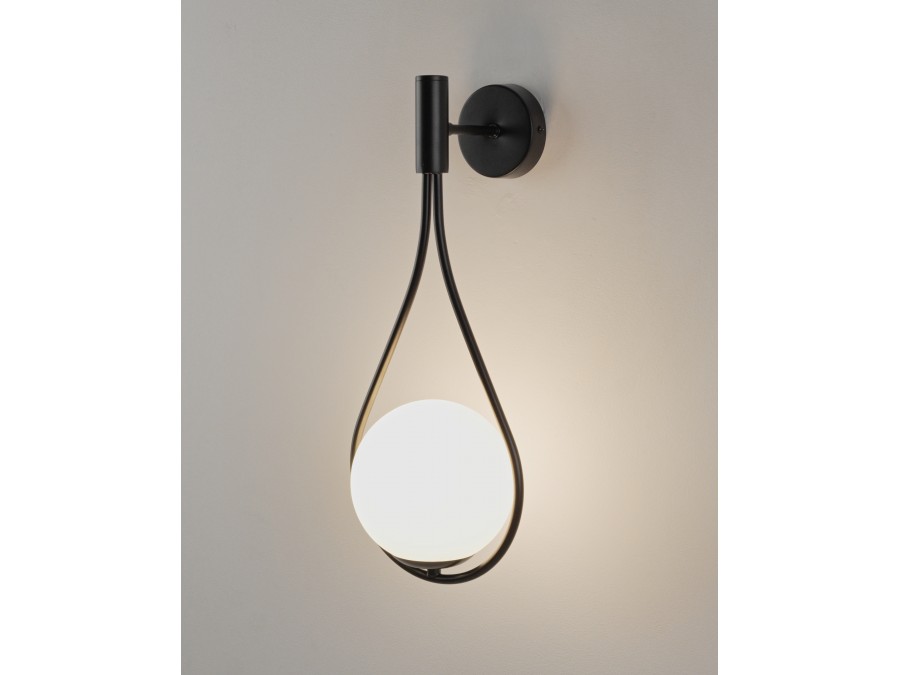 Светильник настенный Moderli V11574-1W Barocco