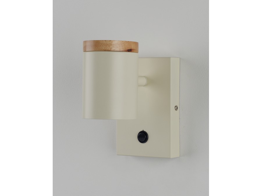 Светильник настенный Moderli V11292-1W Asheswood