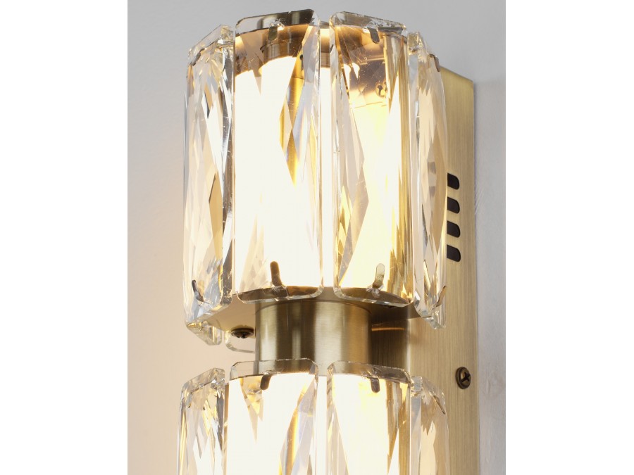 Светильник настенный светодиодный Moderli V11711-WL Prismique