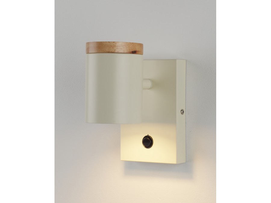 Светильник настенный Moderli V11292-1W Asheswood