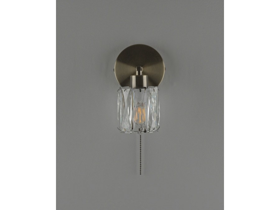 Светильник настенный Moderli V11710-1W Prismique