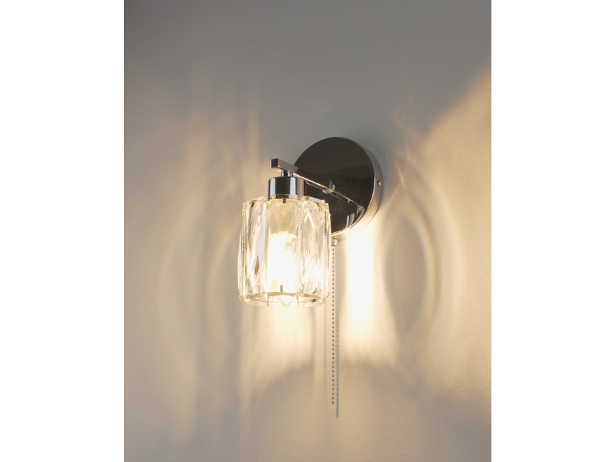Светильник настенный Moderli V11687-1W Prismique