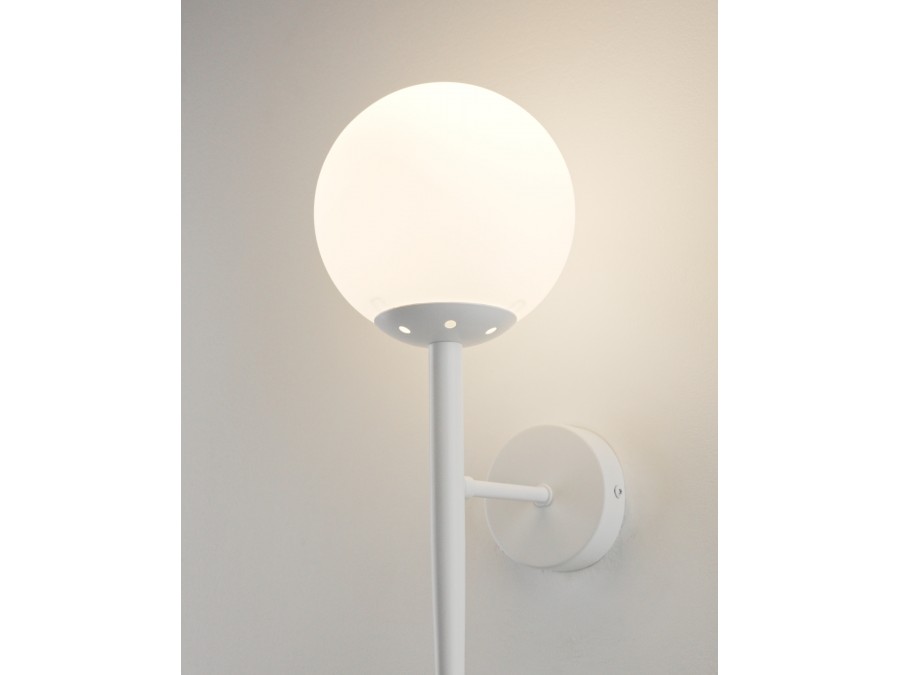 Светильник настенный Moderli V11563-1W Scrumbel