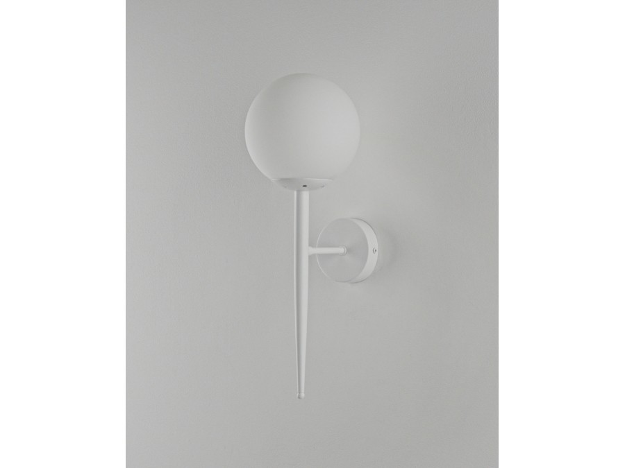 Светильник настенный Moderli V11563-1W Scrumbel