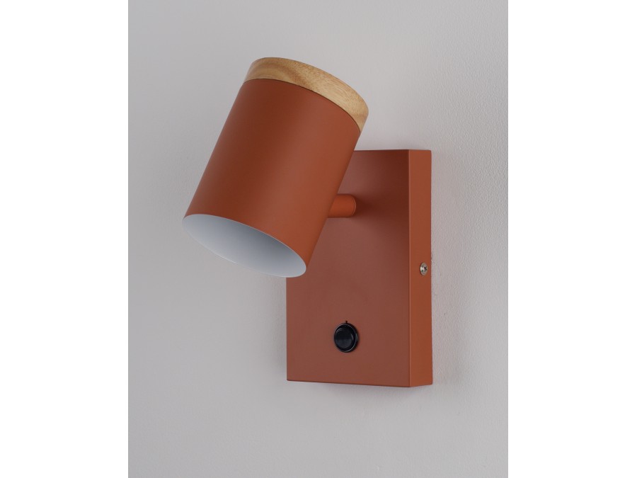 Светильник настенный Moderli V11293-1W Asheswood