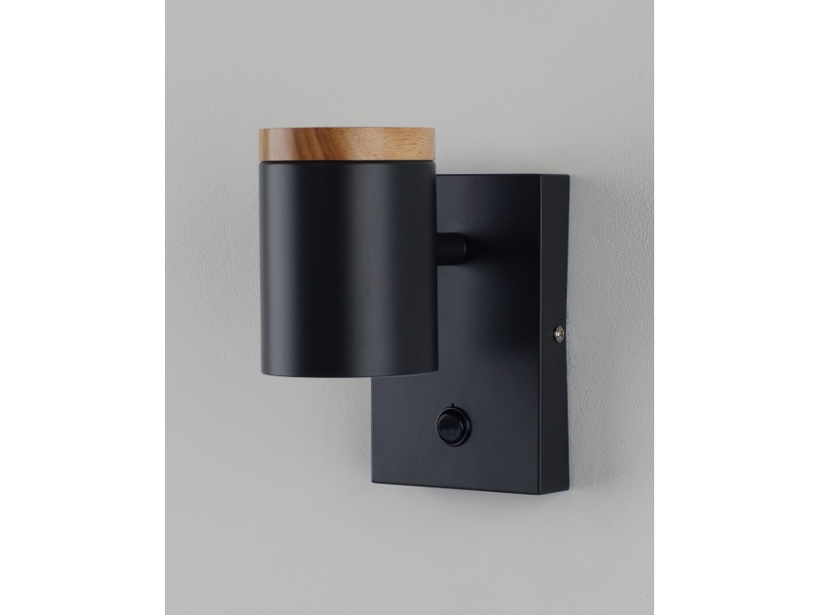 Светильник настенный Moderli V11291-1W Asheswood