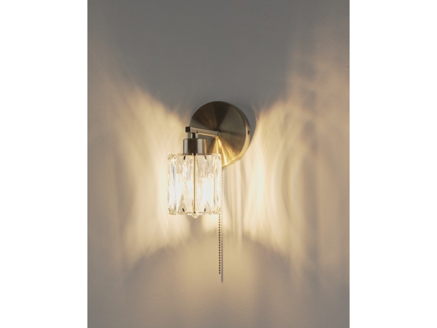 Светильник настенный Moderli V11710-1W Prismique