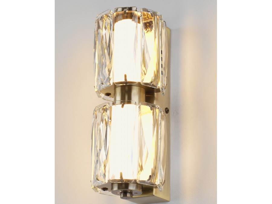 Светильник настенный светодиодный Moderli V11711-WL Prismique