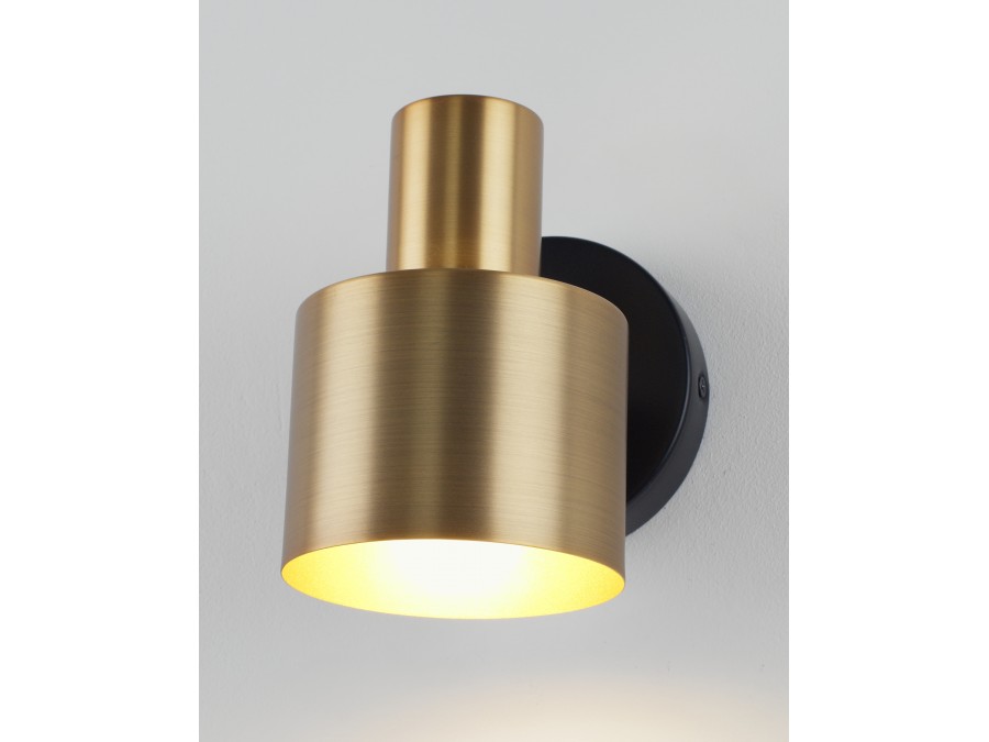 Светильник настенный Moderli V11274-1W Artis