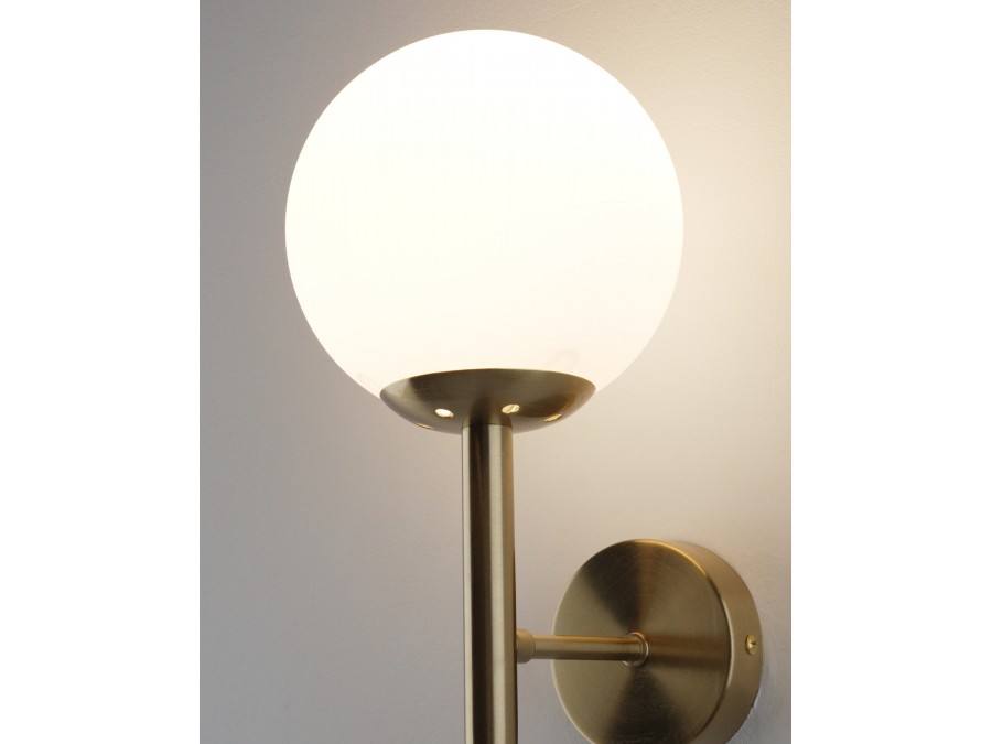 Светильник настенный Moderli V11561-1W Scrumbel