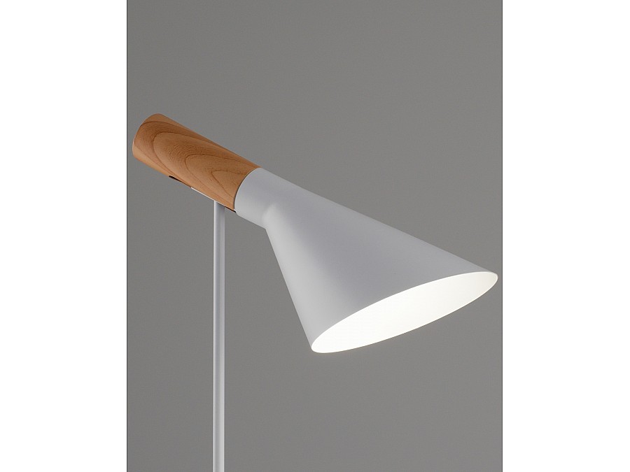 Лампа настольная Moderli V11335-1T Turin