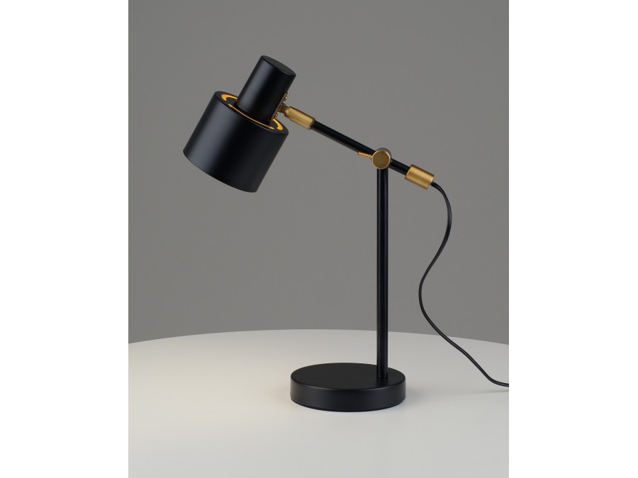 Лампа настольная Moderli V11263-1T Artis