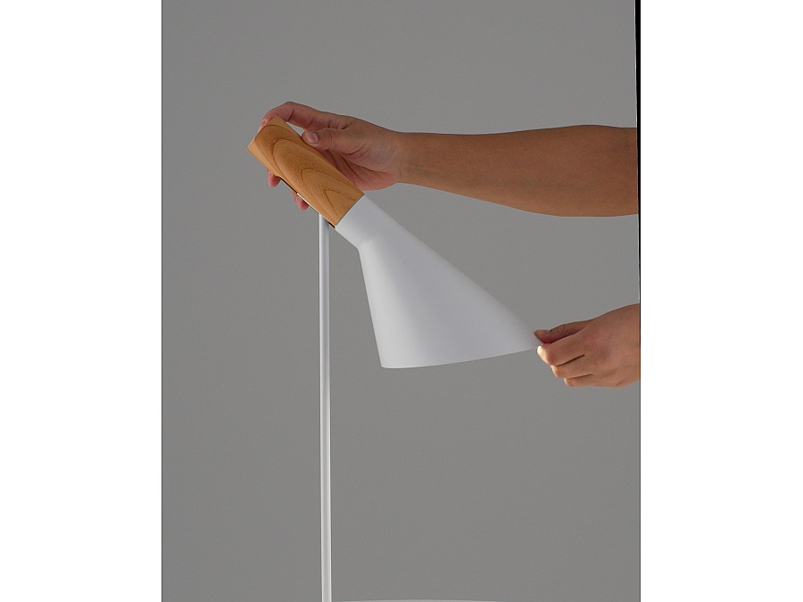 Лампа настольная Moderli V11335-1T Turin