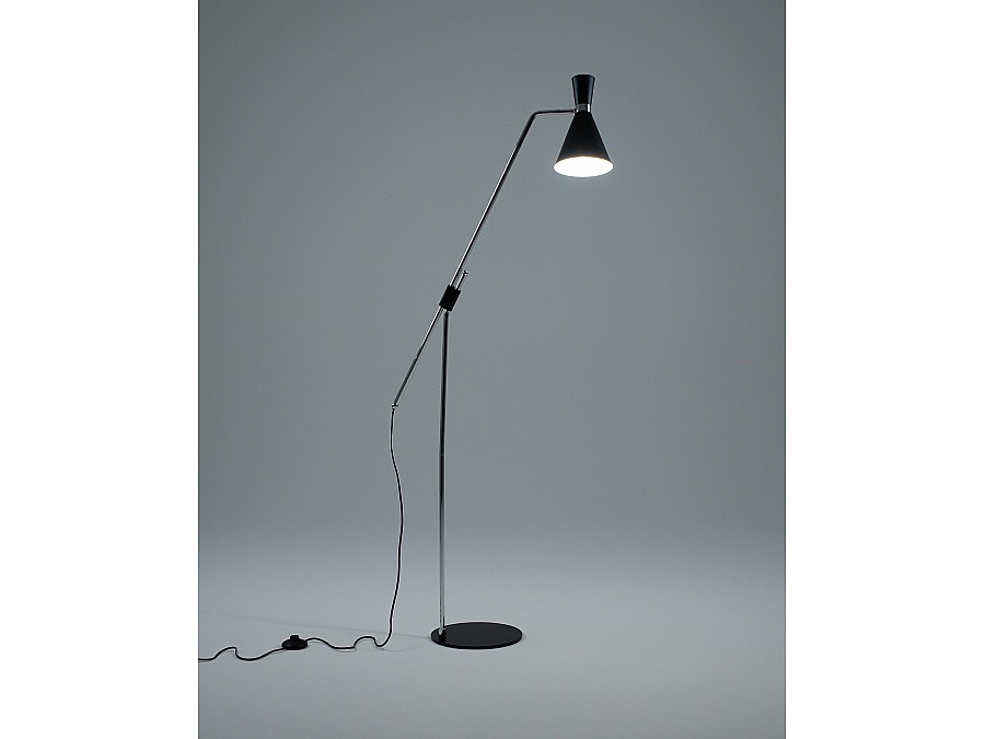 Торшер Moderli V10997-F Page