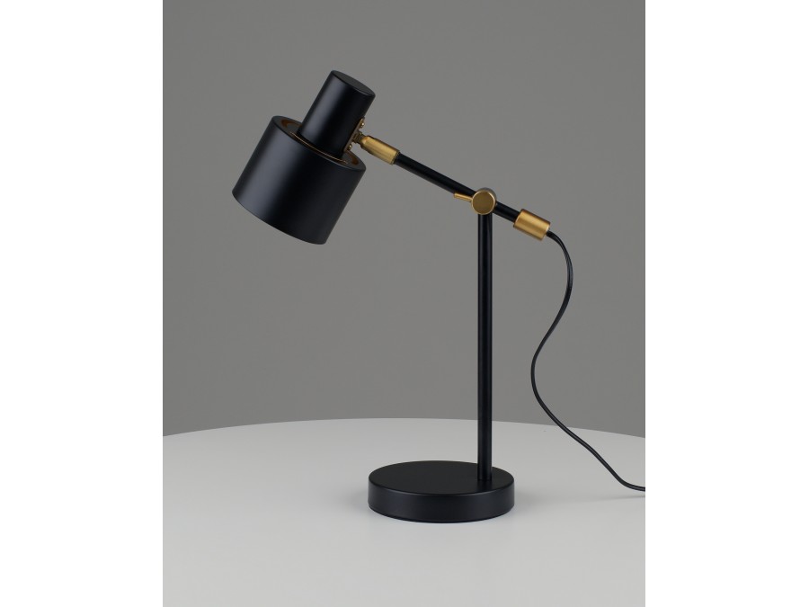 Лампа настольная Moderli V11263-1T Artis