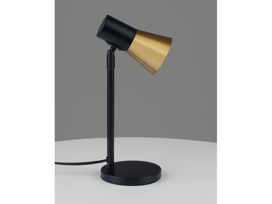 Лампа настольная Moderli V11325-1T Melro