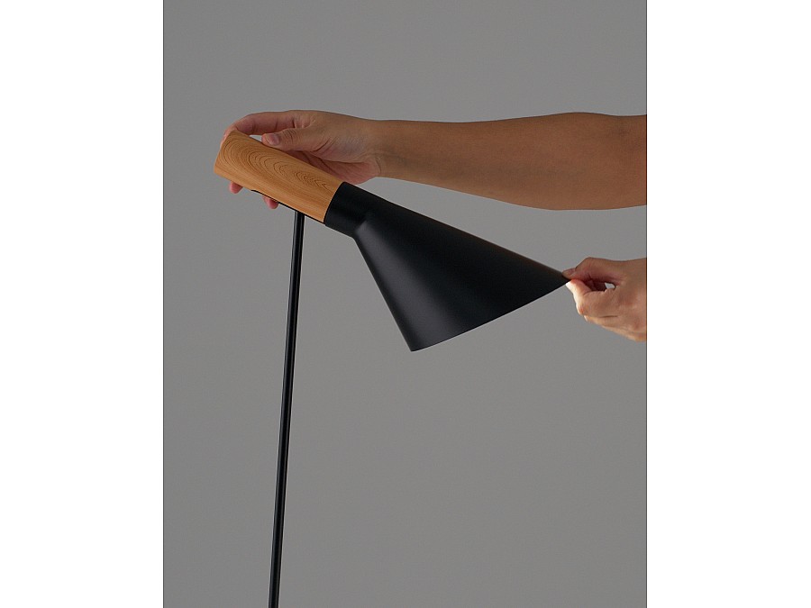 Лампа настольная Moderli V11333-1T Turin