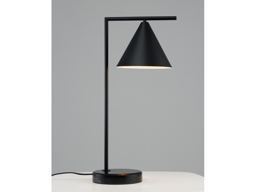 Лампа настольная Moderli V11594-1T Omaha