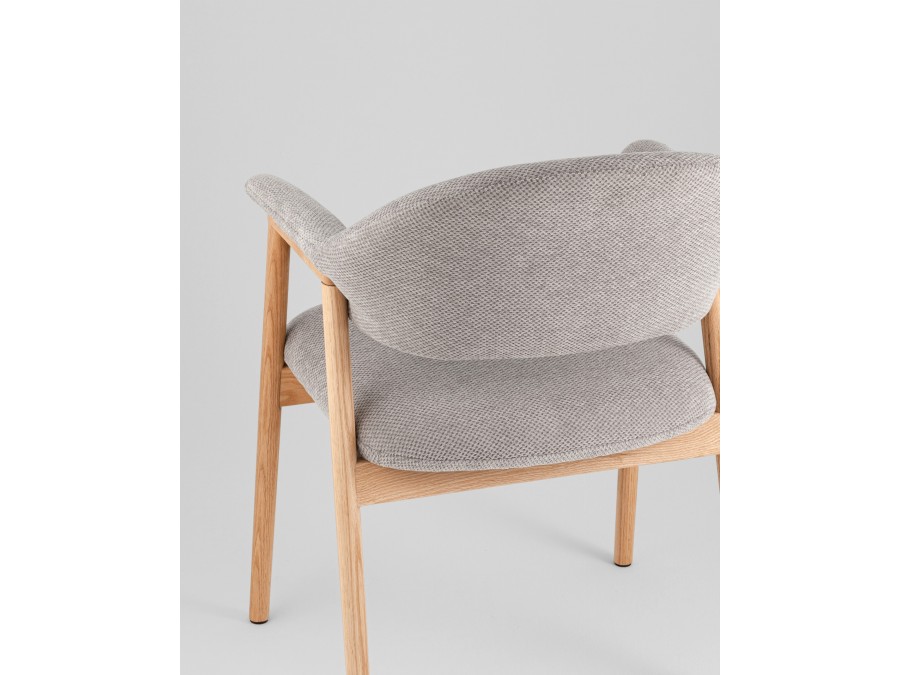 Стул обеденный Tavu с деревянными ножками серый