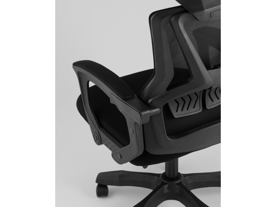 Кресло офисное TopChairs Vecto черный