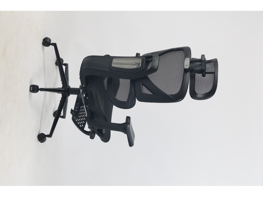 Кресло офисное TopChairs Vertus черная сетка