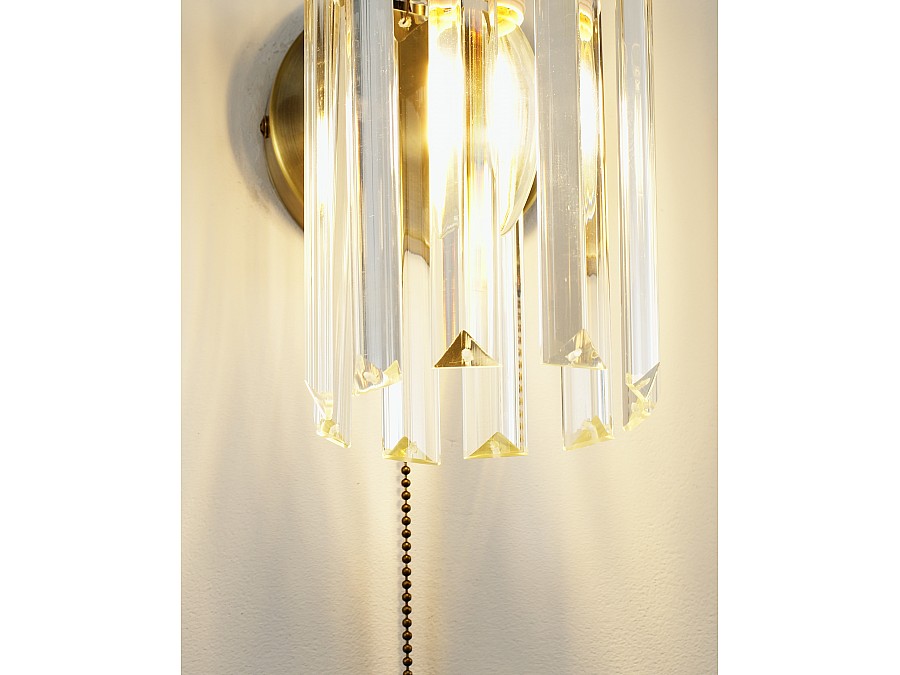 Бра Moderli V10750-1W Everly