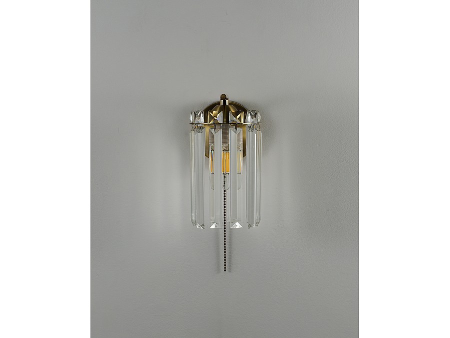 Бра Moderli V10750-1W Everly