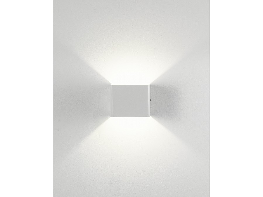 Светодиодный настенный светильник Moderli V1870-WL Slim LED*5W