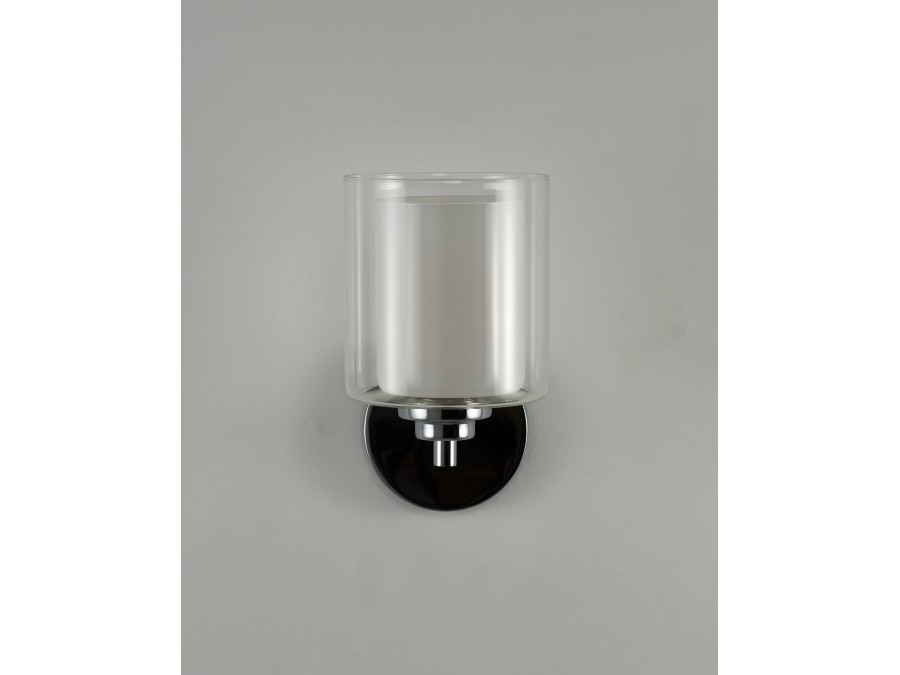 Бра Moderli V2523-1W Maximilian 1*E27*60W