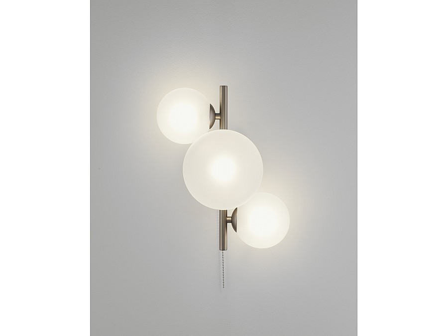 Бра Moderli V11464-3W Renny