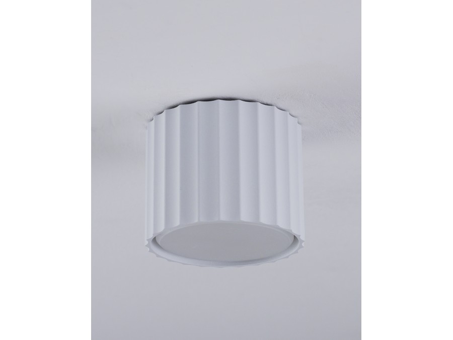 Спот Moderli V11884-1C Cora