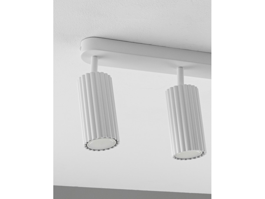 Спот Moderli V11776-3C Cora