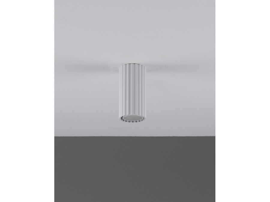 Спот Moderli V11888-1C Cora