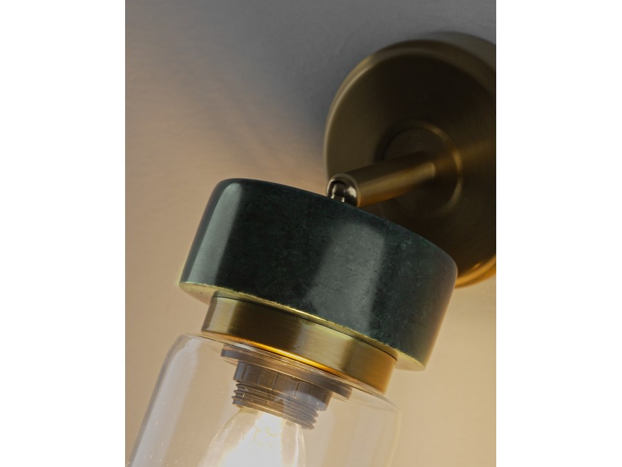 Спот Moderli V11821-1W Almero