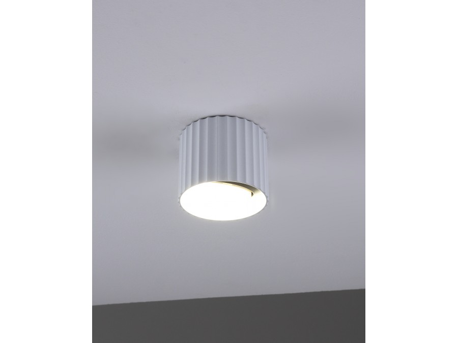 Спот Moderli V11892-1C Cora