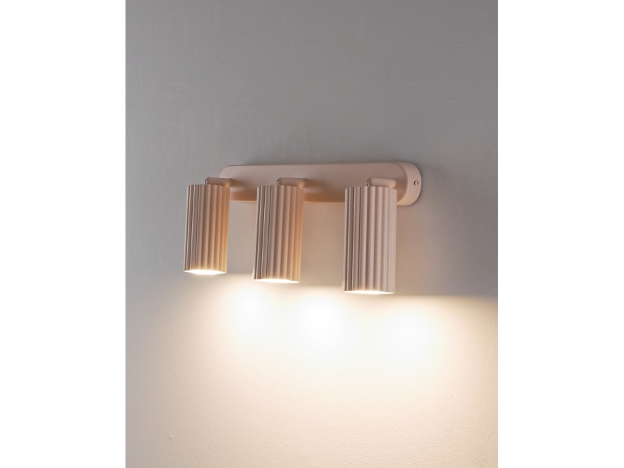 Спот Moderli V11777-3C Cora