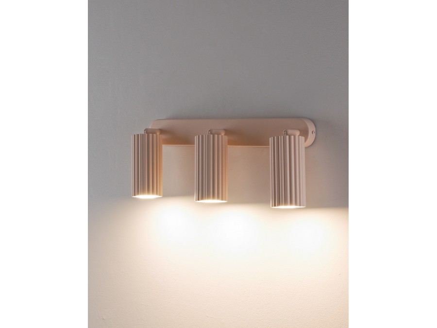 Спот Moderli V11777-3C Cora